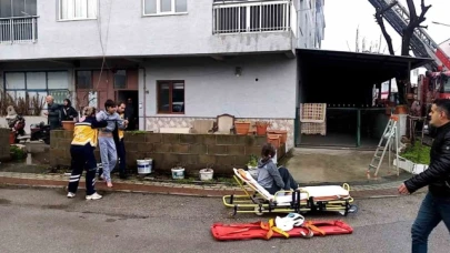 Yangında 8'i çocuk 14 kişi dumandan zehirlendi