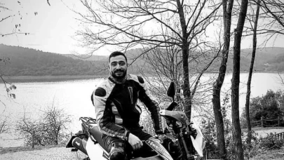 Ağaca çarpan motosikletin sürücüsü hayatını kaybetti