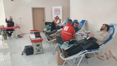 Amasya’da Din Görevlilerinden Kızılay’a Destek