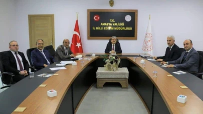 Amasya'da Eğitim-Öğretim Değerlendirme Toplantısı Yapıldı