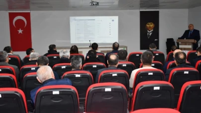 Gümüşhacıköy'de Okul Güvenliği Toplantısı Yapıldı