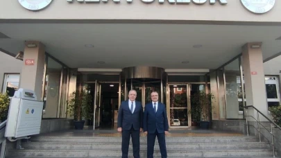 Rektör Turabi, Rektör Kurt İle Bir Araya Geldi