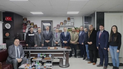 'Siyasette bir başarım var ise bunda yerel basının da önemi büyüktür'