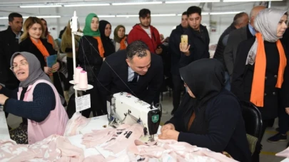 Sütcü, Müjdeyi Verdi!