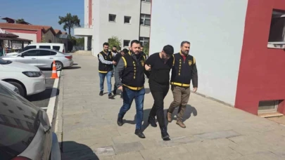 Tamirciden 2 araç çalan hırsızlar başka bir iş yerinde soyguna devam etti