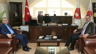 Vali Doruk'tan Başsavcı Kocaman'a Hayırlı Olsun Ziyareti