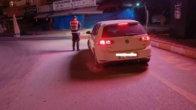 Alanya'da aranan 4 şahıs yakalandı