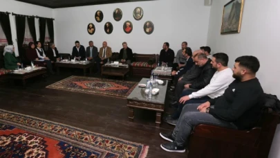Doruk, Esnafla Buluştu