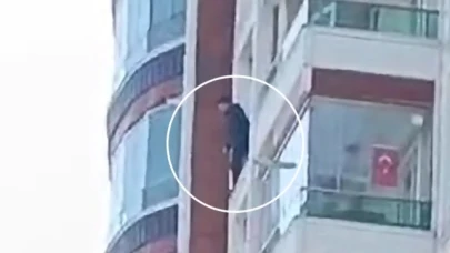 Eşinin polise şikayet ettiği kuaför, 8. katın penceresinde intihara kalkıştı
