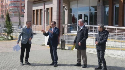 Güldoğan, Alanda İncelemelerde Bulundu