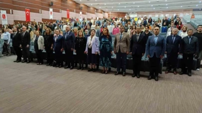 Hacettepe Üniversitesi Eğitim Fakültesi Dekanlığı Dijital Sergi uygulamalarını hayata geçirdi