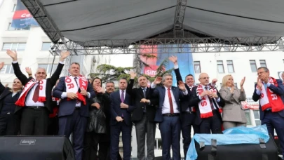 Kargı, Özel’in Halk Buluşması’na Katıldı