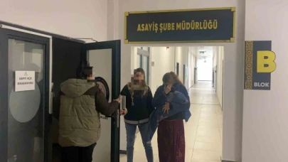 Kucağında çocuğuyla adliyeye sevk edildi
