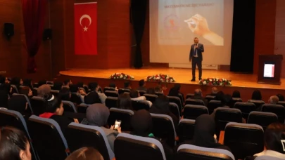 "Matematiğin Gözünden: IMAGINARY Sergisi" ve Konferansı Düzenlendi