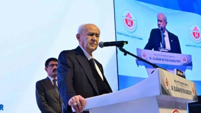 MHP Genel Başkanı Devlet Bahçeli'den Erdoğan'a: "Ayrılamazsın, Türk milletini yalnız bırakamazsın. Cumhur İttifakı olarak yanındayız, beraberindeyiz"