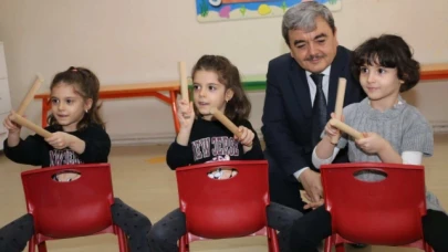 Müdür Türkmen, Anaokulunda Öğrencilerle Bir Araya Geldi