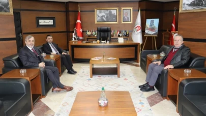 Okuyan’dan Rektör Turabi’ye ziyaret   