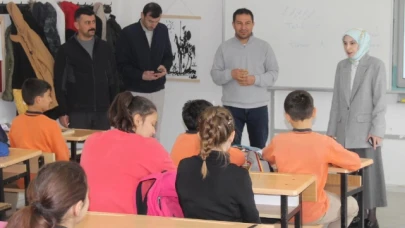 Şendur, Çalışma ve Etkinleri Takip Etti