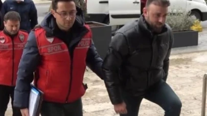 Trabzonspor-Fenerbahçe maçı sonrası olaylara karışan 13 kişiden 2'si tutuklandı