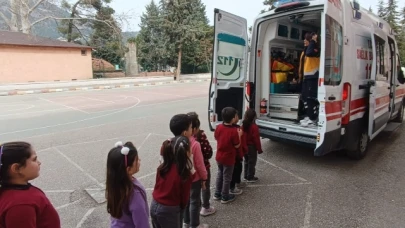 “Yaşama Yol Ver” Projesi Öğrencilere Anlatıldı