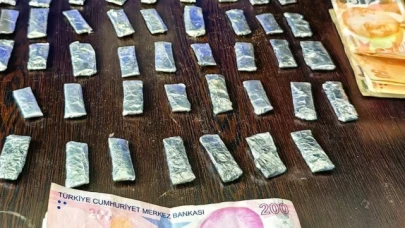 11 kişi uyuşturucudan yakalandı