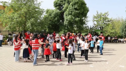 Amasya Üniversitesi Depremzede Çocukları Unutmadı