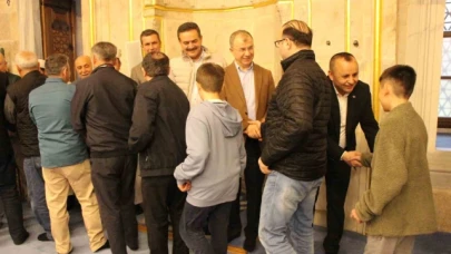 Amasya'da yöneticiler ve vatandaşlar bayramlaştı