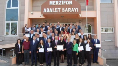 Başkan Kargı mazbatasını aldı