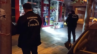 Bıçaklı kavgada ağır yaralanan genç tedavi altına alındı