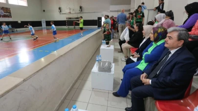 Doruk, Mini Hentbol Şenliği Final Müsabakalarında