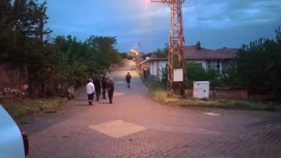 Elektrik akımına kapılan kadın ve çocuk hastanelik oldu