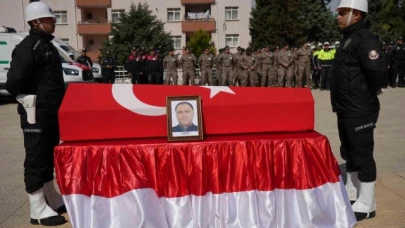 Kalp krizi geçiren polis memuru hayatını kaybetti