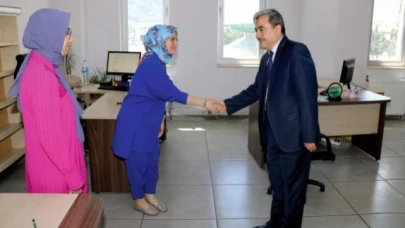 Müdür Türkmen Personel İle Bayramlaştı