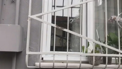 Önce zile bastı, sonra tetiğe