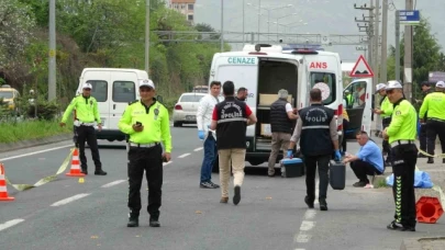 Otomobilin çarptığı şahıs hayatını kaybetti, sürücü yaralandı