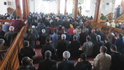 Ramazan Ayının Son Teravih Namazı Kılındı