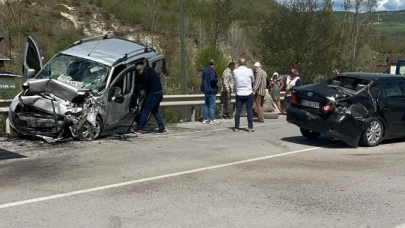 Samsun'da trafik kazası: 5 yaralı