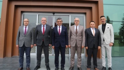 Uzun, Turabi’yi Ağırladı