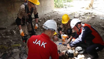 Amasya'da komandolara arama-kurtarma eğitimi