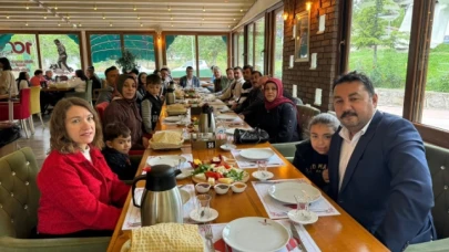 Aşevi Yönetiminden Tanışma ve Kaynaşma Kahvaltısı