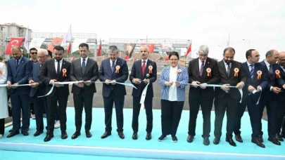 Bakan Uraloğlu: "Bin 714 kilometre olan otoyol ağımız 3 bin 726 kilometreye ulaştı"
