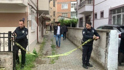 Balkondan düşen kadın öldü