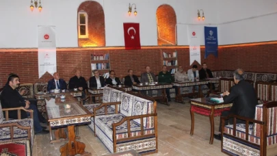 Şehir ve Kültür Akademisi'nin Konuğu Hakverdioğlu Oldu