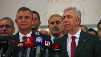 CHP lideri Özel: "Cumhurbaşkanı ile yaptığım görüşmeyle ilgili kendisine bilgi verdim, detayların önemli bir kısmını paylaştım"