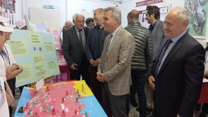 Davu; "Cumhuriyet Ortaokulu Bilime İz Bıraktı"