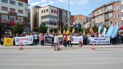 "Eğitimde Şiddet Yasası Çıkarılsın!"