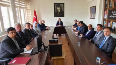 Göynücek’te İlçe İdare Şube Başkanları Toplantısı