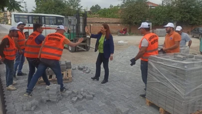 Gümüşhacıköy Sokaklarına Parke Döşeniyor