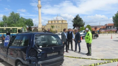 Kazalı Eğitim Aracında İncelemelerde Bulundu