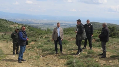 Kuşburnu Yetiştirilecek Alanda İncelemelerde Bulundu
